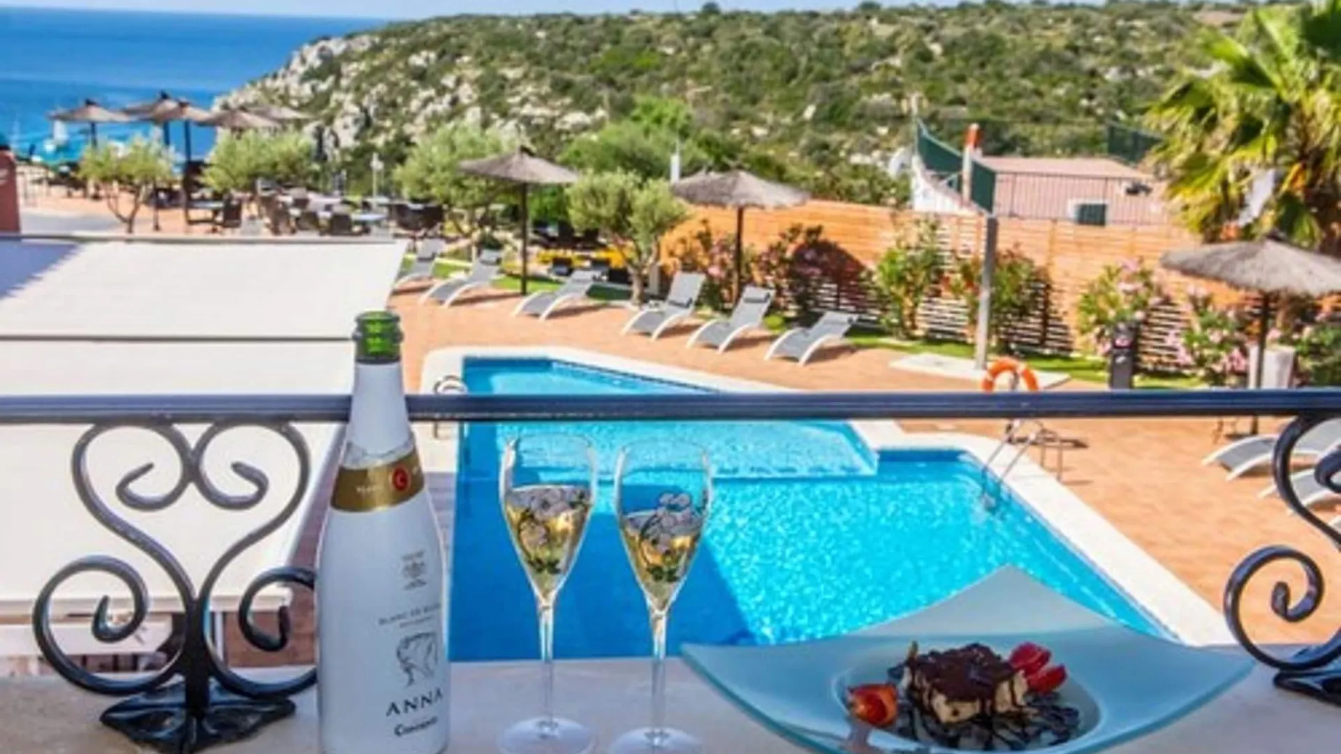Hotel Sa Barrera - Adults Only Cala En Porter  3*, Cala En Porter (Menorca) Spain