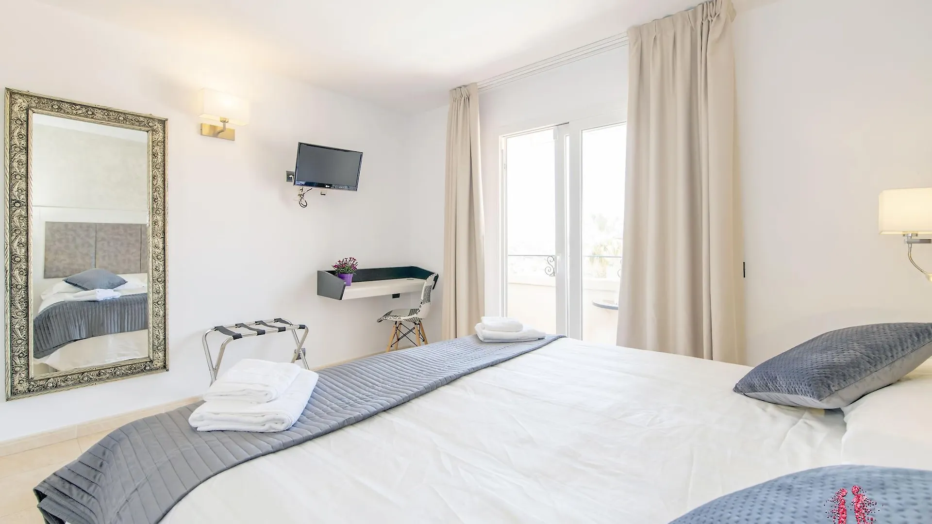 ***  Hotel Sa Barrera - Adults Only Cala En Porter  Spain