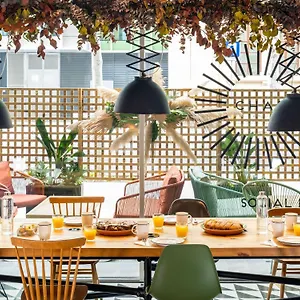 Ibis Plaza Glòries 22@ 2*, Barcellona Spagna